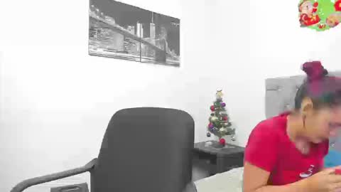 Snapshot of sofi_and_santy chatting on 01-06-26, 12:58 SOFI AND SANTY online show from 01-06-26, 12:58