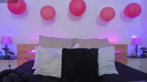 Snapshot of sofi_bakerrr chatting on 12-03-24, 11:33 Sofia online show from 12-03-24, 11:33