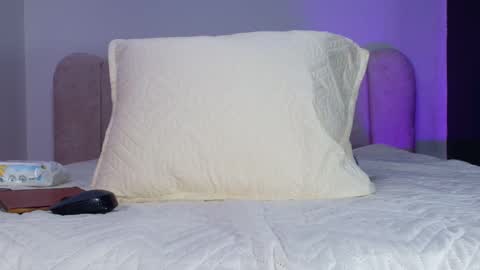 Sofia online show from 11-12-25, 11:54