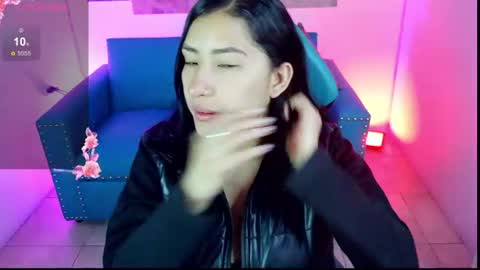 Snapshot of sofi_hot_4m chatting on 07-21-26, 12:29 Sofi online show from 07-21-26, 12:29