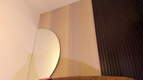 SOFIA online show from 03-04-26, 01:33