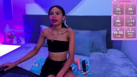 Snapshot of sofi_little2 chatting on 11-16-25, 06:46 Sofia online show from 11-16-25, 06:46