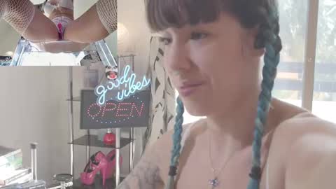 Sofi Mora online show from 03-02-25, 02:54