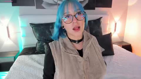 sofi_sp online show from 09-19-25, 11:33