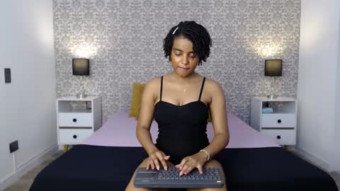 Snapshot of sofi_z chatting on 12-26-24, 03:53 Sofi online show from 12-26-24, 03:53