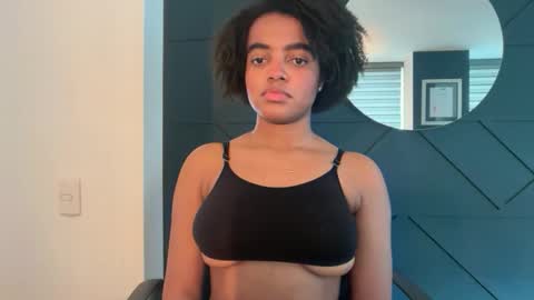 Snapshot of sofi_z chatting on 12-04-25, 05:54 Sofi online show from 12-04-25, 05:54