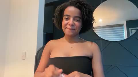 Snapshot of sofi_z chatting on 03-04-26, 07:20 Sofi online show from 03-04-26, 07:20