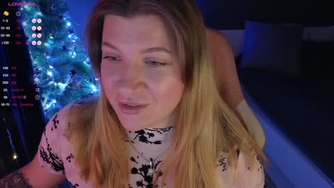 Snapshot of sofia__fairy chatting on 12-10-24, 08:51 Sofia Lush is active PVT is open Welcome to the world of pleasure online show from 12-10-24, 08:51