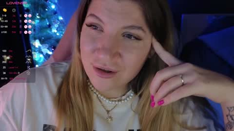 Snapshot of sofia__fairy chatting on 12-29-24, 10:36 Sofia Lush is active PVT is open Welcome to the world of pleasure online show from 12-29-24, 10:36