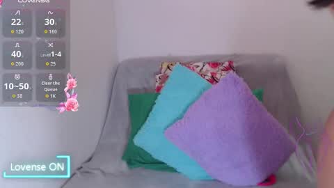 sofia  whitee online show from 12-20-25, 07:48