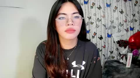 Snapshot of sofia_ava24 chatting on 01-28-25, 02:53 Chady online show from 01-28-25, 02:53