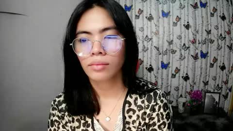 Snapshot of sofia_ava24 chatting on 10-26-25, 04:51 Chady online show from 10-26-25, 04:51