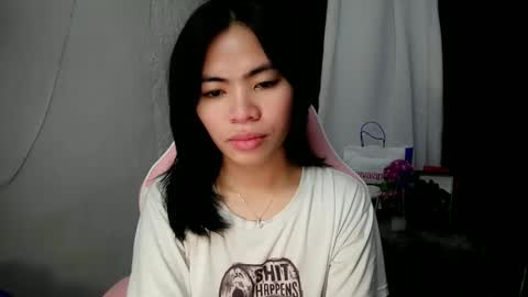 Snapshot of sofia_ava24 chatting on 12-23-25, 04:32 Chady online show from 12-23-25, 04:32