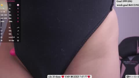 Snapshot of sofia_dream7 chatting on 11-20-25, 03:45 Sofi online show from 11-20-25, 03:45