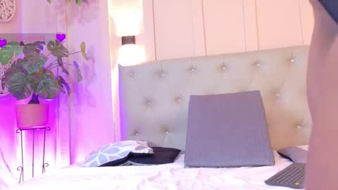 Sofia online show from 02-10-26, 07:07