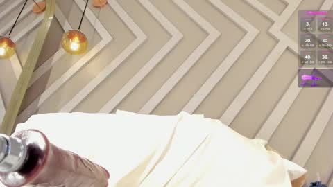 Snapshot of sofia_goez_ chatting on 02-15-25, 01:49 Sofia online show from 02-15-25, 01:49