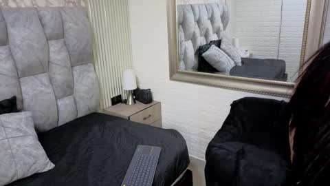 sofia gutierrez   online show from 02-16-26, 10:50