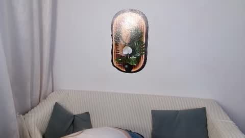 Sofia here online show from 06-24-26, 11:59