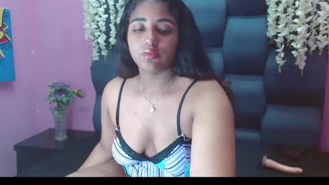 Snapshot of sofia_hernandeez_ chatting on 02-05-25, 05:41 Sofi online show from 02-05-25, 05:41