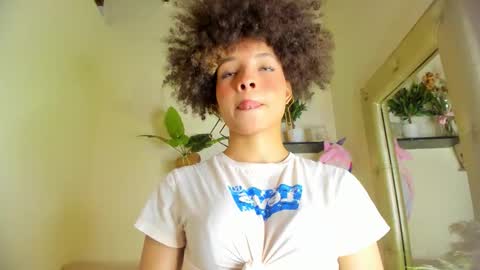 S O F I A  online show from 03-17-26, 08:34