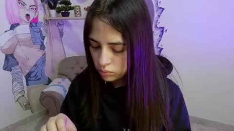sofia_lara28 online show from 07-13-26, 12:30