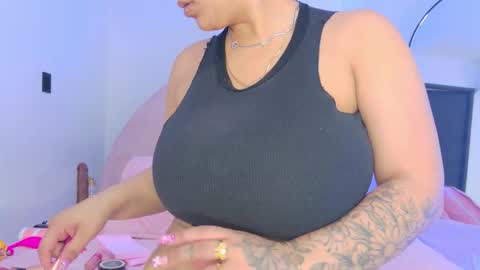 Sofia online show from 11-30-25, 02:59