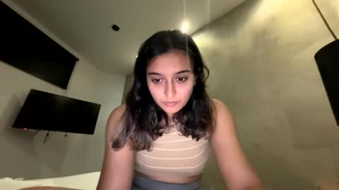 sofia_new online show from 03-18-26, 02:37