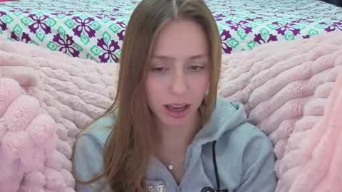 Snapshot of sofia_palacios_ chatting on 02-03-26, 06:40 online show from 02-03-26, 06:40