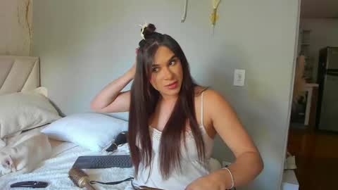 Snapshot of sofia_rivers_ chatting on 03-02-25, 07:23 sofia_rivers_ online show from 03-02-25, 07:23