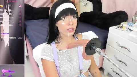 Snapshot of sofia_shadow1 chatting on 02-10-26, 12:48 sofi 3 online show from 02-10-26, 12:48