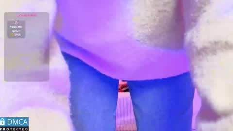 Snapshot of sofia_sstone chatting on 10-14-25, 11:00 Sofia Sstone online show from 10-14-25, 11:00