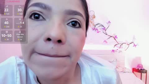 Sofia walke online show from 11-28-25, 11:57