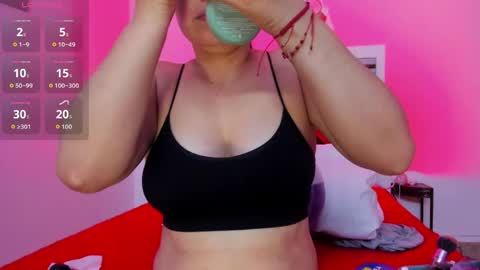 Snapshot of sofia_walke chatting on 04-30-26, 08:37 Sofia walke online show from 04-30-26, 08:37