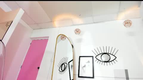 Snapshot of sofiaangel18 chatting on 06-11-26, 02:53 sofiaangel18 online show from 06-11-26, 02:53