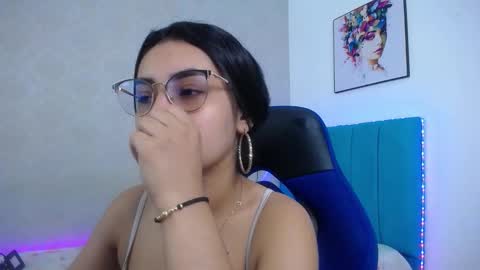 Sofia online show from 11-28-25, 12:19