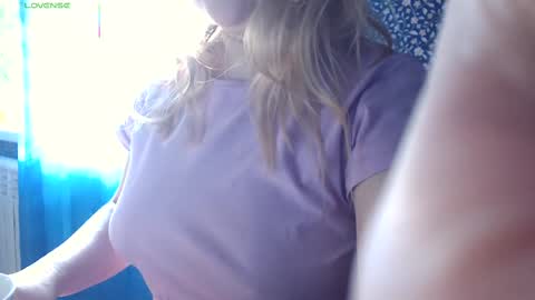Snapshot of sofiabaileys chatting on 03-05-25, 12:44 Sofia welcome to my room online show from 03-05-25, 12:44