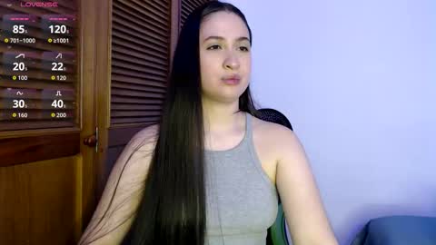 sofiaduque_26 online show from 01-09-26, 08:10