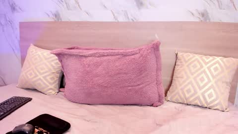 SOFI  online show from 12-13-25, 07:53