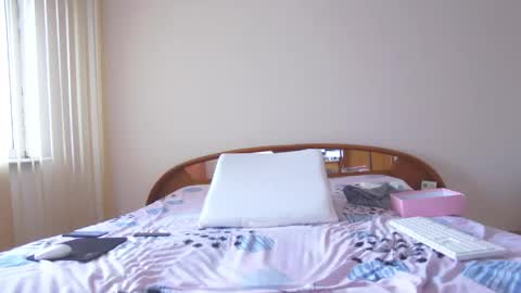 SofiaHanson online show from 03-04-25, 03:37