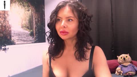 Snapshot of sofialiub chatting on 10-05-25, 05:17 sofialiub online show from 10-05-25, 05:17