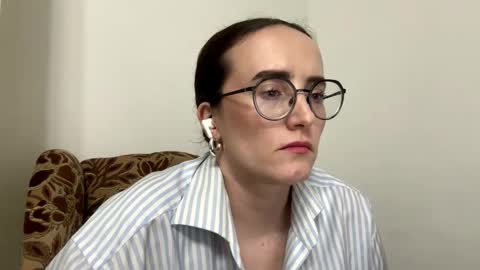 Sofia online show from 03-09-26, 05:39