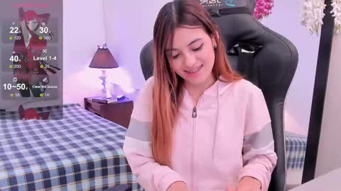 Snapshot of sofiarouge_ chatting on 03-12-25, 04:02 Sofia Help me reach 5K followers online show from 03-12-25, 04:02