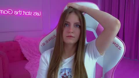 Sofia online show from 07-06-26, 03:03