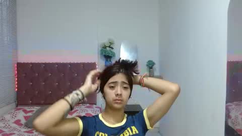 sofiasexygirl69 online show from 07-07-26, 12:42