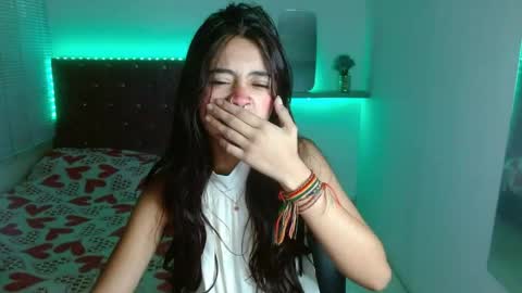 sofiasexygirl69 online show from 07-14-26, 12:11