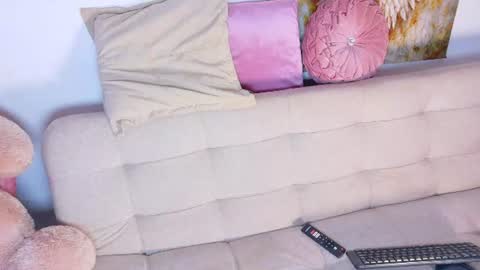 Snapshot of sofiastanley chatting on 06-21-26, 10:56 Sofia Stanley online show from 06-21-26, 10:56