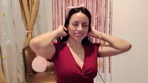 Snapshot of sofibelladelavega chatting on 09-24-25, 03:15 Sofi Bella online show from 09-24-25, 03:15