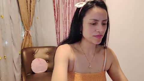 Snapshot of sofibelladelavega chatting on 09-26-25, 03:16 Sofi Bella online show from 09-26-25, 03:16