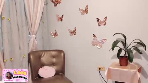 Snapshot of sofibelladelavega chatting on 10-06-25, 03:31 Sofi Bella online show from 10-06-25, 03:31
