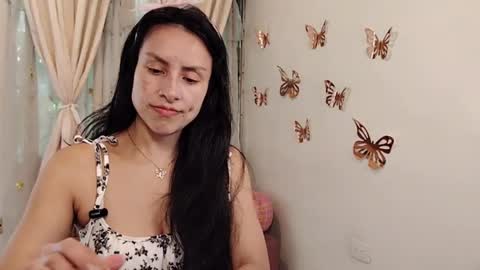 Snapshot of sofibelladelavega chatting on 06-08-26, 07:14 Sofi Bella online show from 06-08-26, 07:14